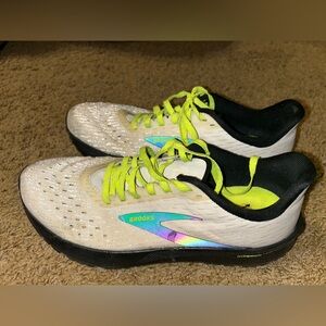 Brooks Hyperion Tempo